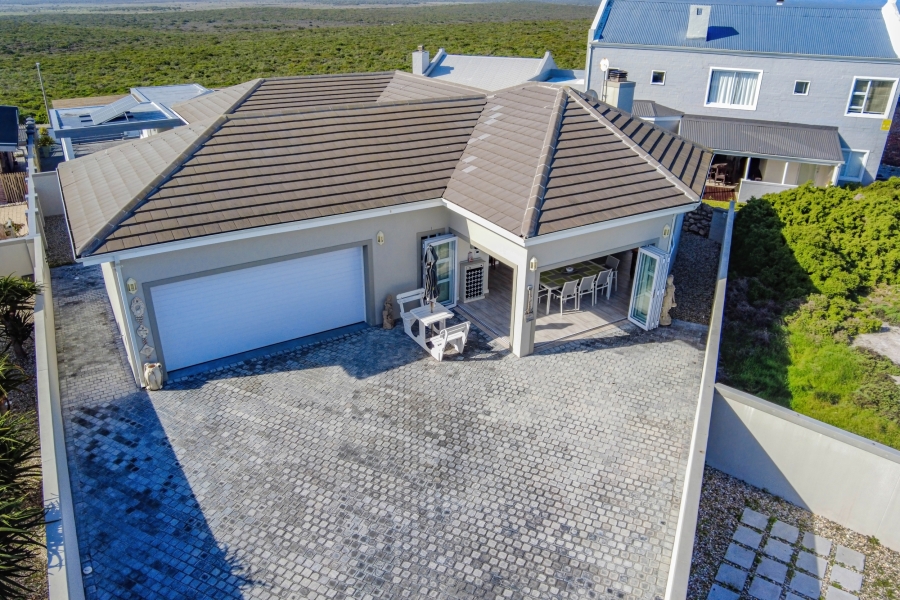 3 Bedroom Property for Sale in Pearl Bay Western Cape